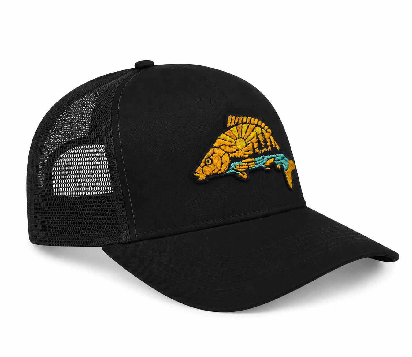 Czapka Snapback Trucker z haftem wędkarskim Karp - 5-panelowa, bawełna, poliester, One Size